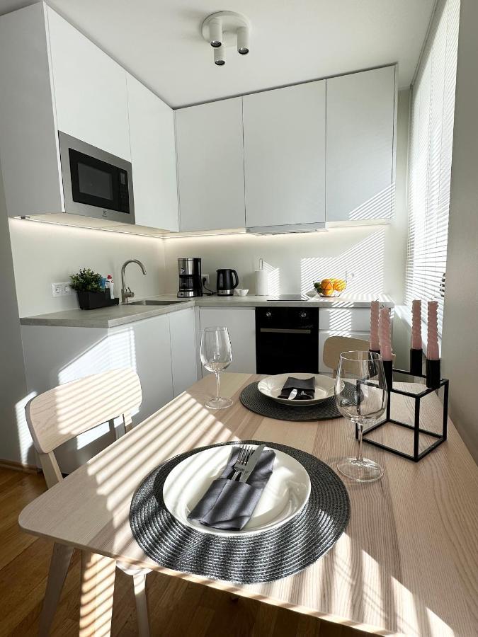 Lovely Beachfront Apartment In Paernu Kültér fotó