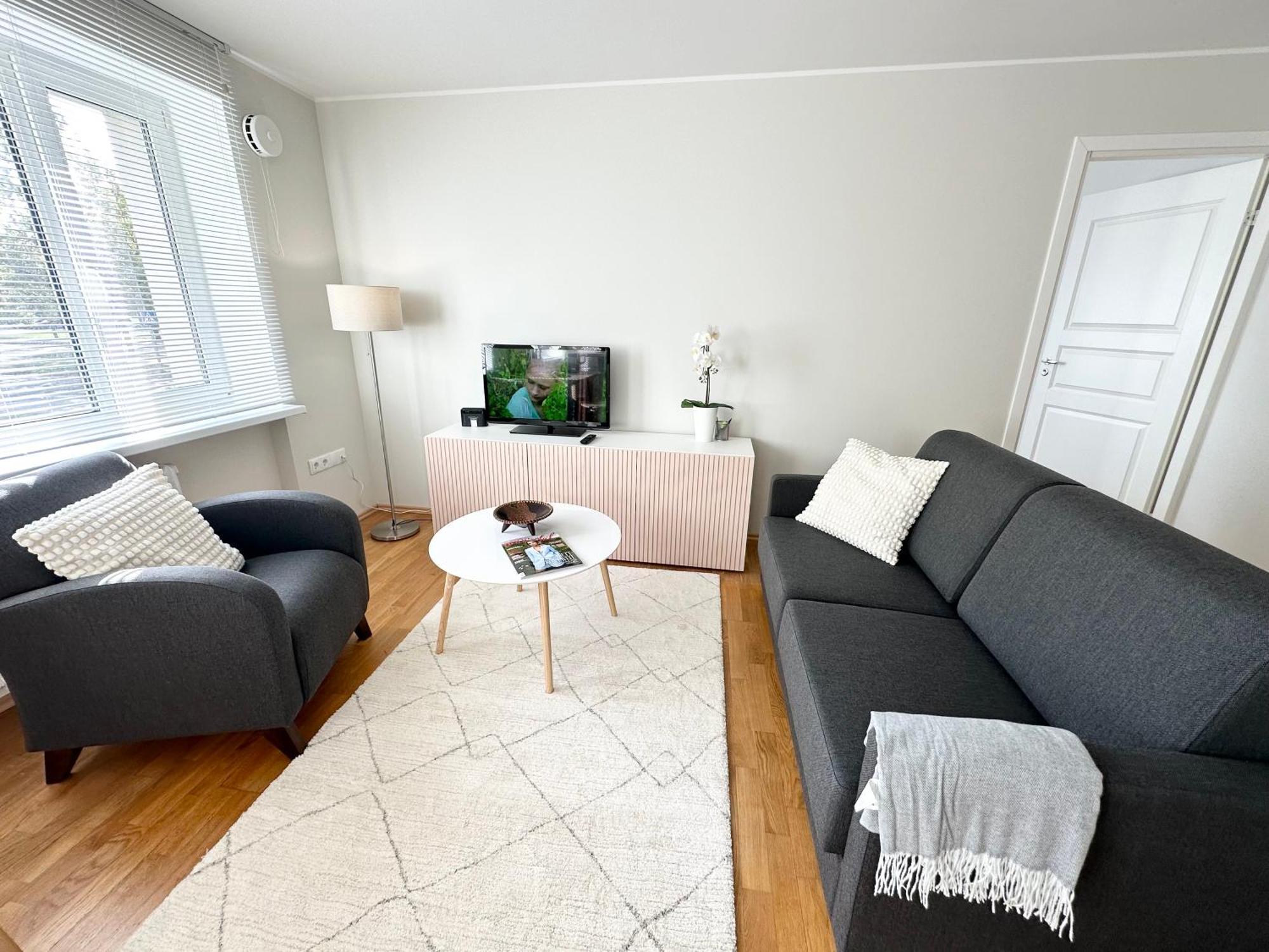 Lovely Beachfront Apartment In Paernu Kültér fotó